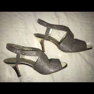 Glittery heels!